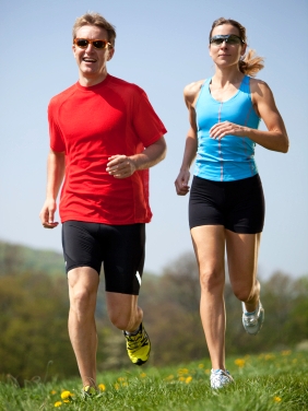 marathon training schedule couple running